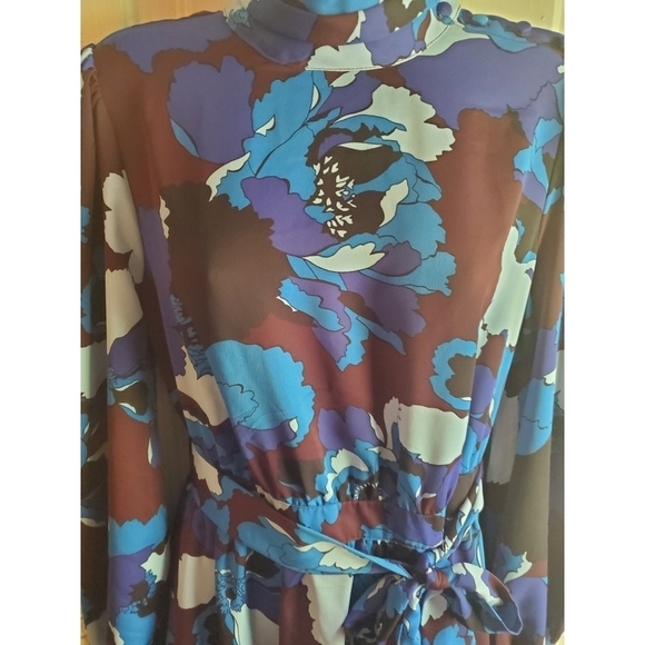 NEW Who What Wear High Neck Floral Dress - Picture 7 of 16